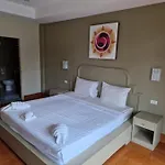 Tropical Palm Resort