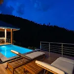 Sunrise Hills Tranquil 4Br Pool Villa Sea View