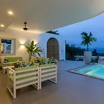 C Villa 8Br Luxury Seaview Villa, 2 Swimming Pools