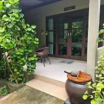 Bang Po Hut