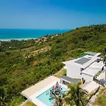Villa Me Huge And Luxurious Villa