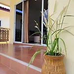 House In Lipa Noi