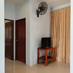 House In Lipa Noi