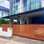 Villa Y