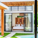 Lek Nana Pool Villa Bophut
