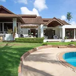 Baan Lily