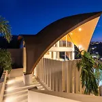 Santi Peak Villas