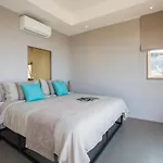 1Br Boutique Style Villa Yaonoi