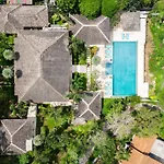 Ban Reemo Luxury Villa