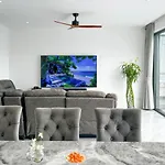 Morning Bliss 3Br Villa Private Pool & Sea View