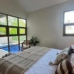 Villa Lucky, Villa 13