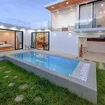 Modern & Stylish 3Bed Villa - Villa Isla Kai