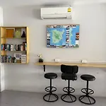 Ler Hostel 65
