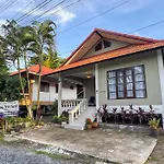 Poonsuk Beach Home