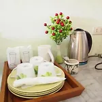 Baan Sala Lung Dam Hotel