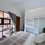 Villa Cocoon - Jungle River, Villa 29