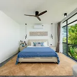 Villa Seawadee - Luxurious, Award-Winning Design Villa With Amazing Panoramic Seaview