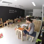 Dd Guesthouse & Backpacker