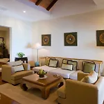Tongsai Grand Villas