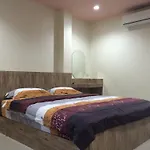 Chaweng Y&O Guesthouse
