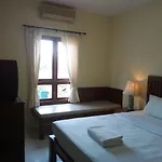 Palm Island Hotel