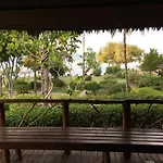 Coral Bay Resort & Spa