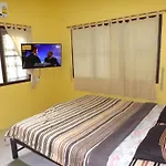 Mango House