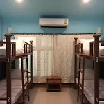Maenam Lodge