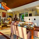 Villa Camile