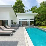 Villa Louma 4 Bedrooms 500 M From The Beach