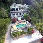 Jungle Emerald Rock Luxury Villa