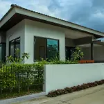 Specious Vacation Dia House 8 Minutes To Pristine Beach