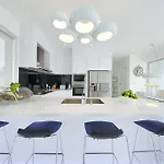 Villa Cloud 9