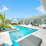 Villa Cloud 9