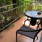 Will Wait Lamai Apartment