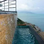 5 Bedroom Seaview Villa Tongson Bay
