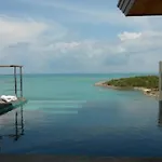 5 Bedroom Seaview Villa Tongson Bay