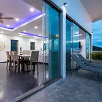 Villa Azur, 4 Bedrooms, Ocean View