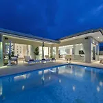 Villa Aqua Luna