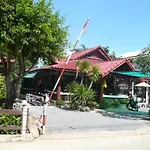 Baan Lamai Resort