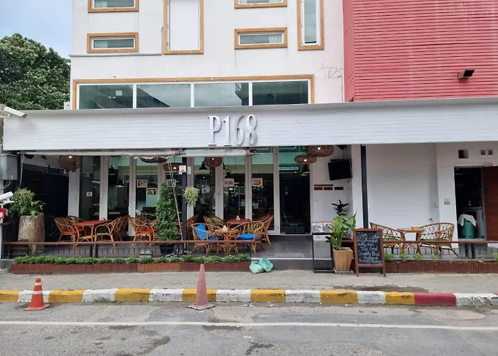 P168 Hostel Samui