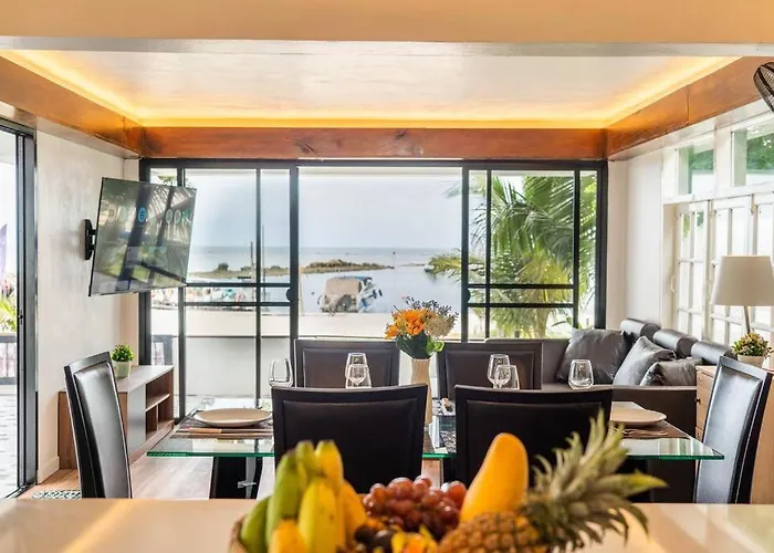 Sailors Beach House