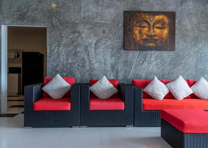 Seaview Bangrak Apartment 1