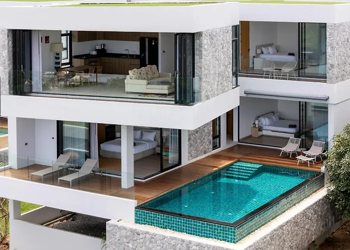 Villa Serenity Bay, Modern 4-Br Partial Sea View Villa