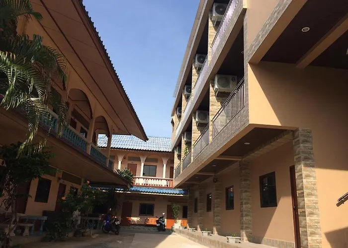 Chaweng Y&O Guesthouse