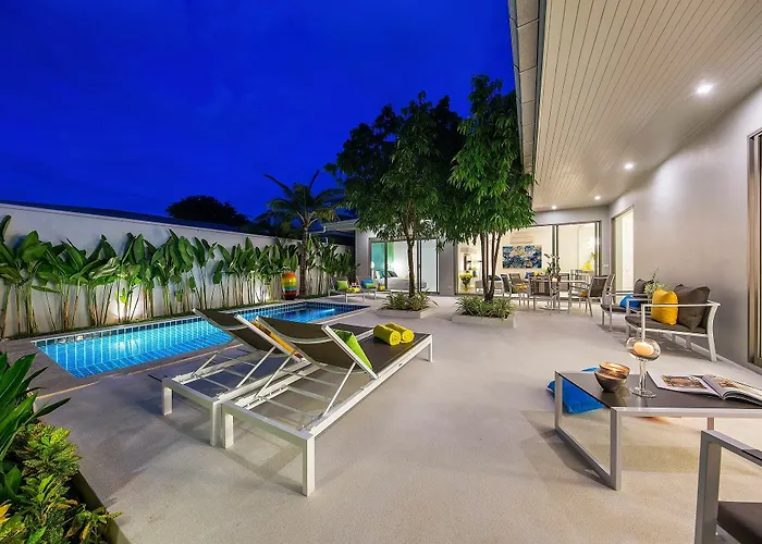 Villa White Orchid