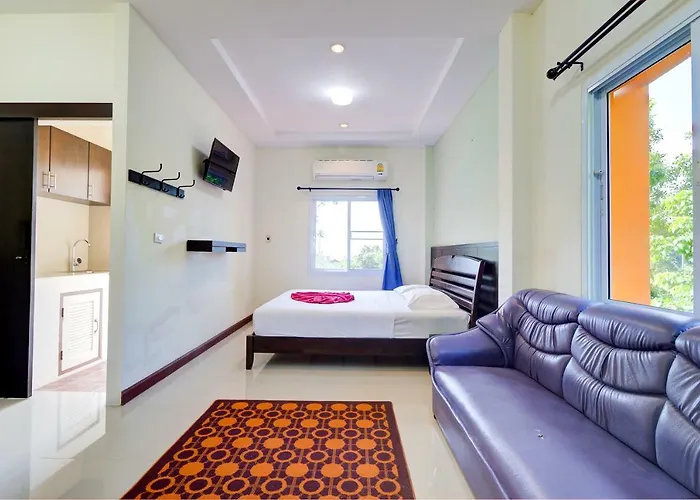 Chom Samui Place