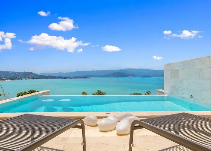 Beachside Villa Plus Apartment - Ava - At Sunset Cove Luxury Villas, 5 Bed 5 Bath, Amazing Sea And Mountain Views, Only 100M Walk To Swimming Beach