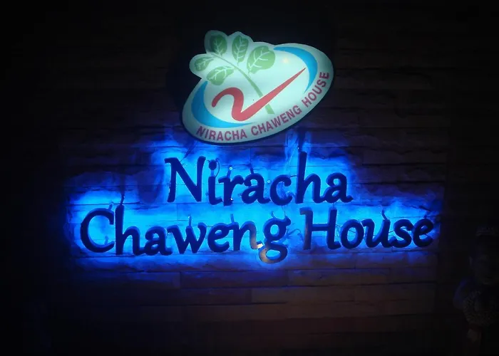 Niracha Chaweng House