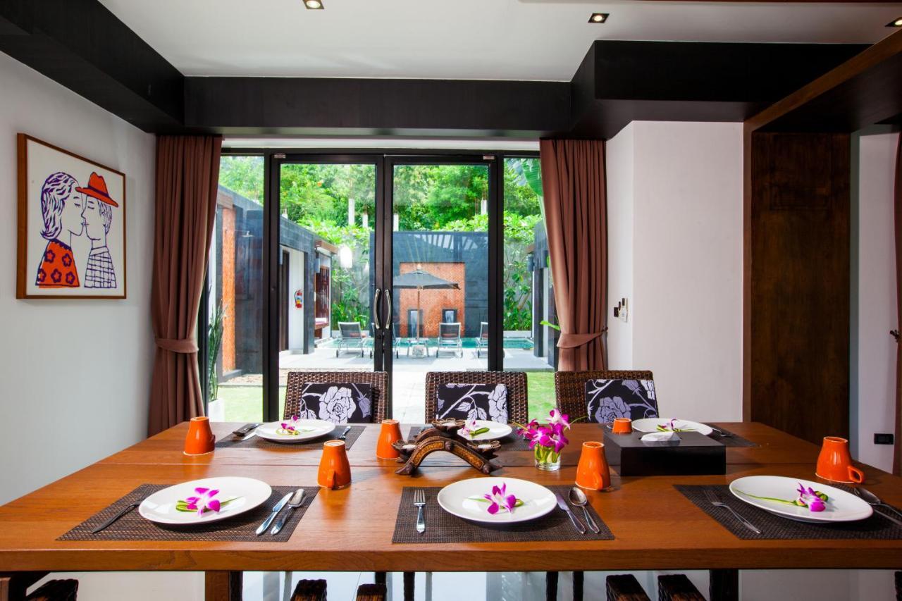 Villa (460 M²), 4 Schlafzimmer Und 3 Eigene Badezimmer In *